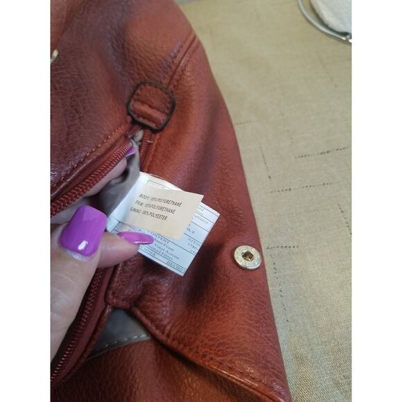 Clark's Women's Large Burnt Orange 3 Compartment Vegan Leather Handbag Tassels - Picture 12 of 12